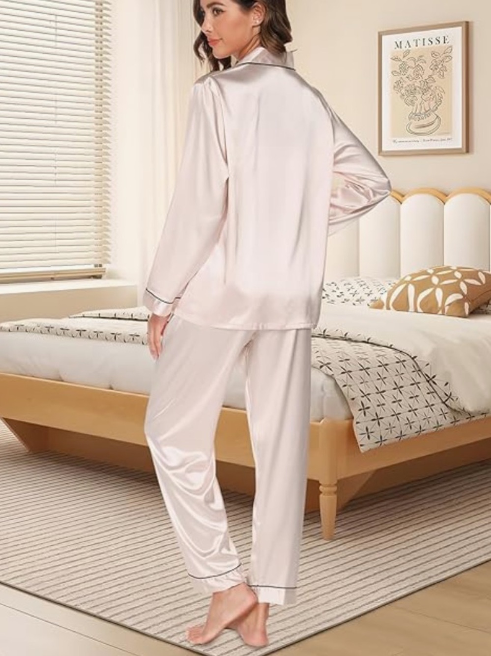 💎BUNDLE 4/$10💎 Satin Pajama Set XL - Picture 2 of 5